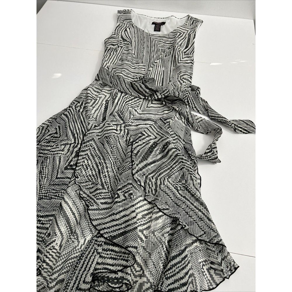 Signature by Robbie Bee Women 10 Dress Geometric‎ Print Sleeveless Shear Jacket
